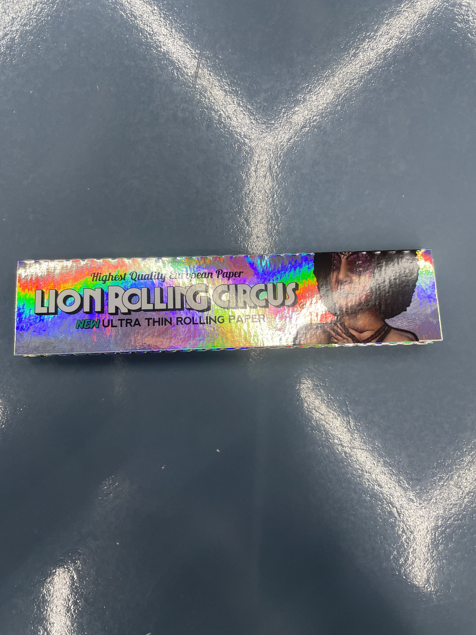 LRC NATURAL ULTRA THIN KING SIZE SILVER
