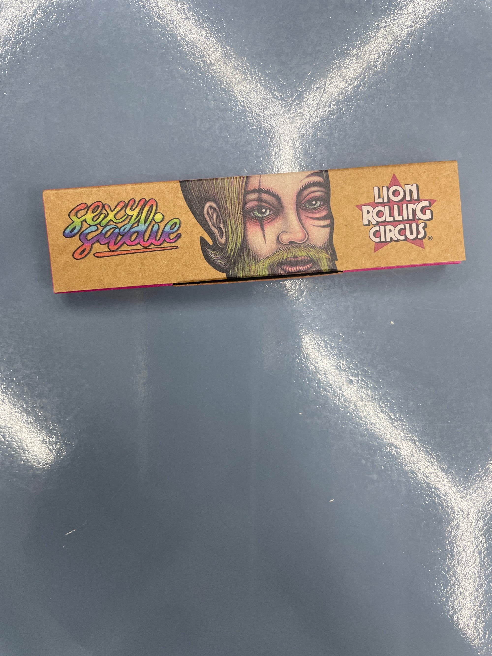 LRC KING SIZE UNBLEACHED+TIPS